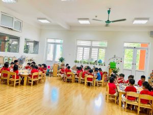 QUY TRÌNH TỔ CHỨC BỮA ĂN BÁN TRÚ CHO HỌC SINH TẠI TRƯỜNG MN KIM LIÊN